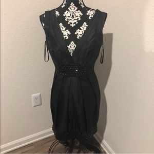 Bebe V neck cocktail dress